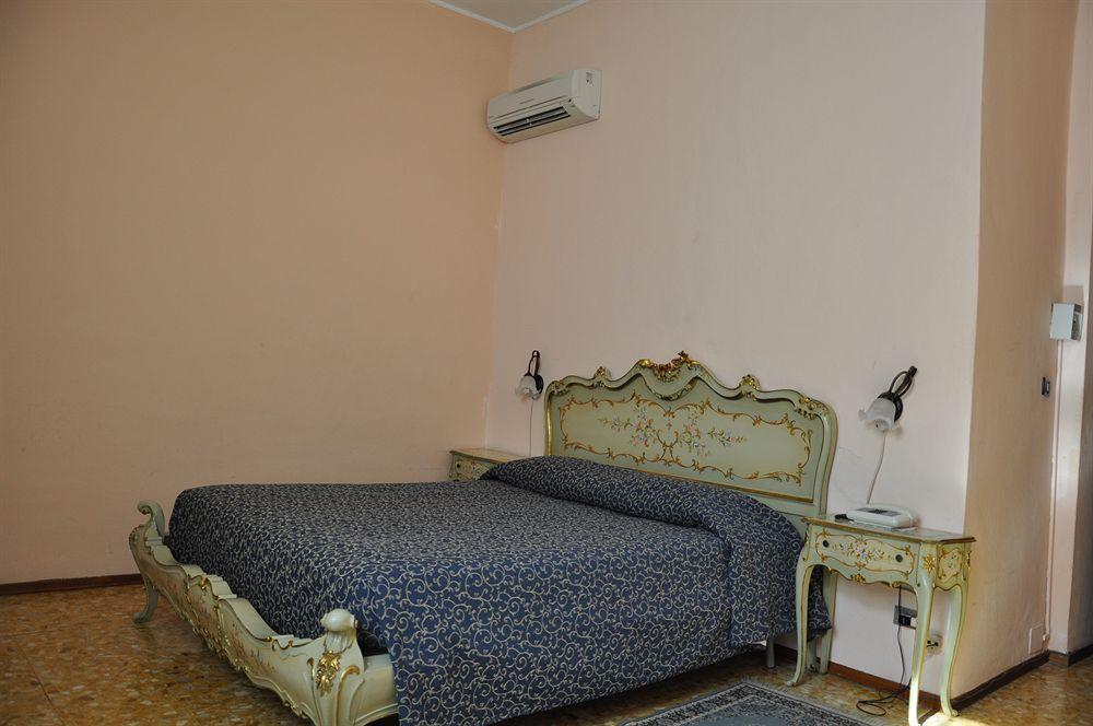 Albergo Ristorante Pomodoro Omegna Luaran gambar