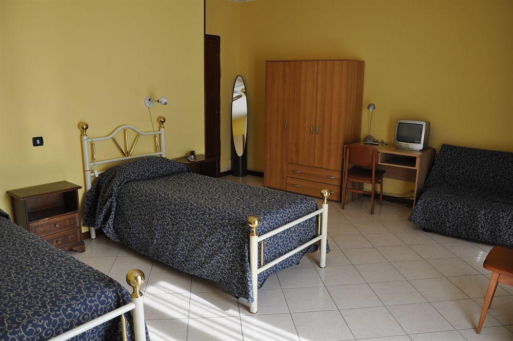 Albergo Ristorante Pomodoro Omegna Luaran gambar